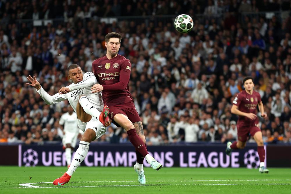 的头球击败 的头球击败